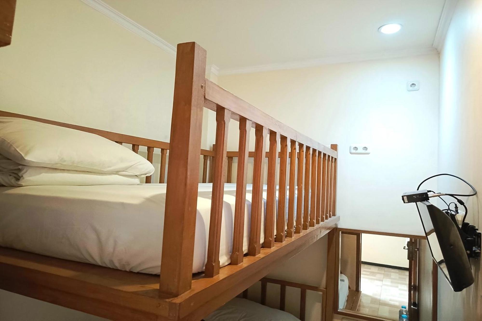 Java Capsule Hotel Malang Eksteriør bilde